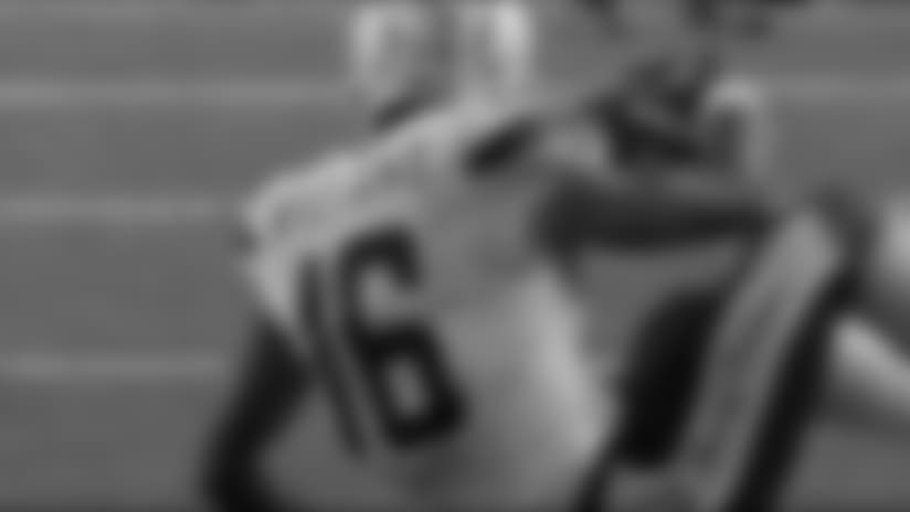Rivers Connects with Tyrell Williams for 10 Yards