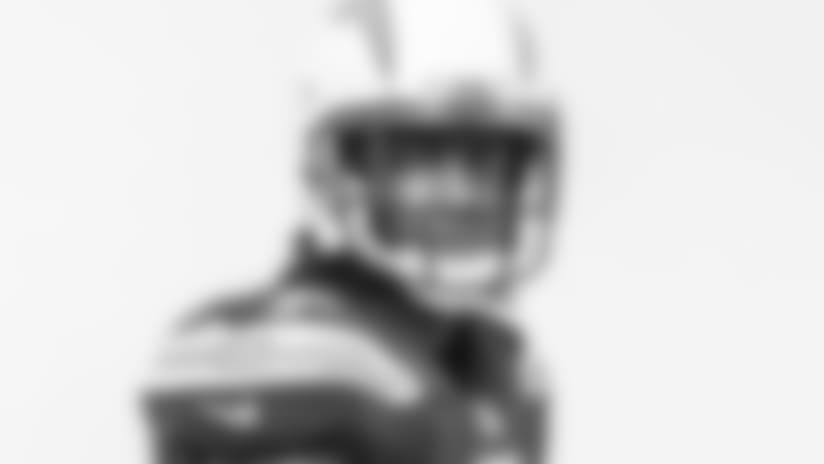 Mike Williams Impresses Teammates in NFL Debut