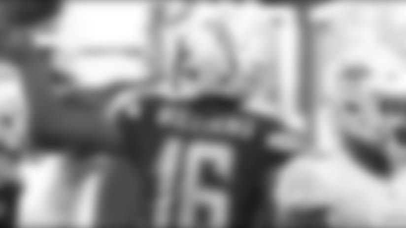 Tyrell Williams Pulls in 25 Yard Catch