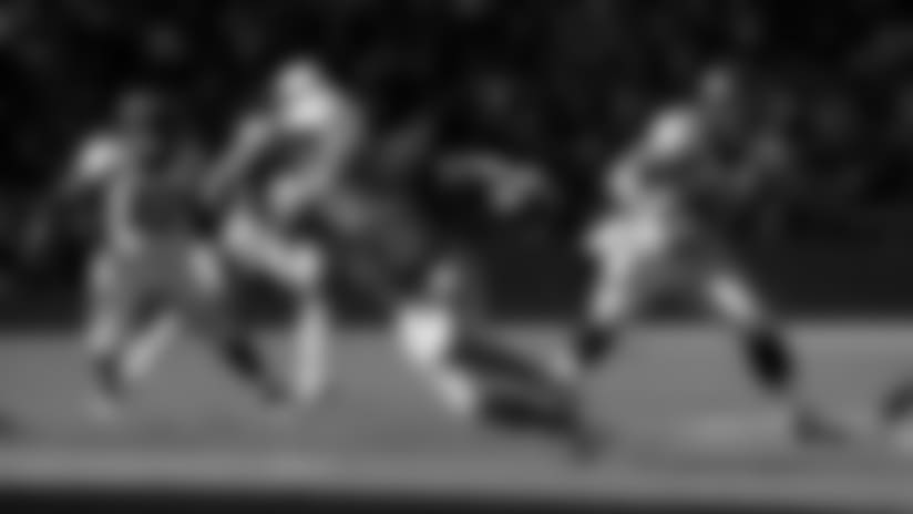 Casey Hayward Picks Off Trevor Siemian