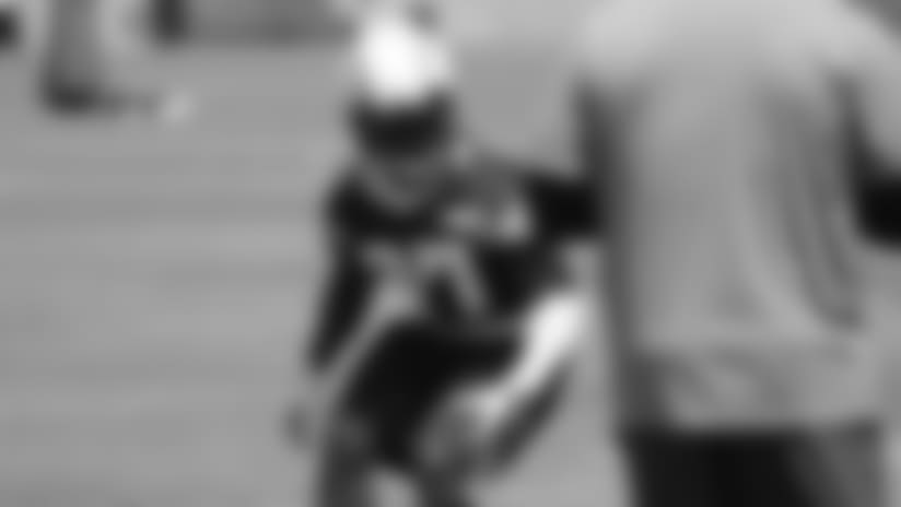 Jahleel Addae: "Gelling as One"