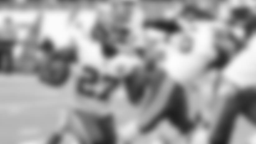 Photo Gallery: Chiefs vs. Jets Game Action