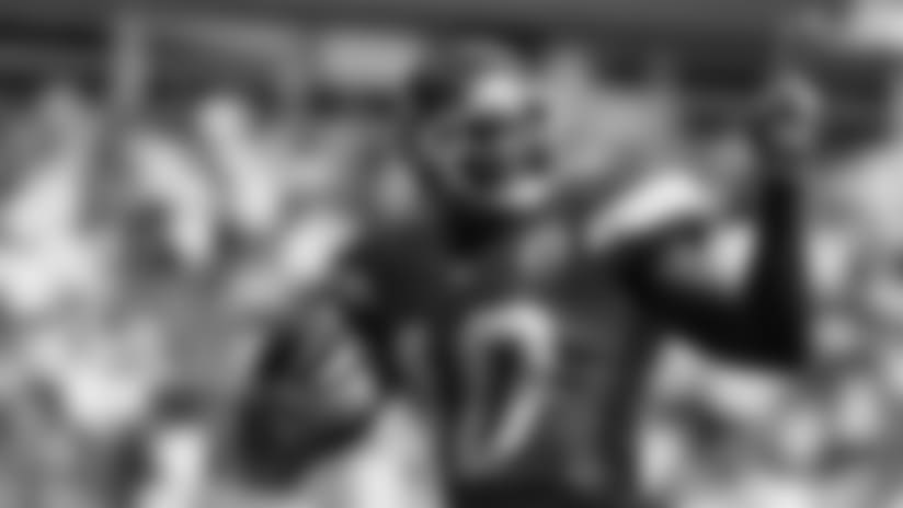 Tyreek Hill Visits EA Sports
