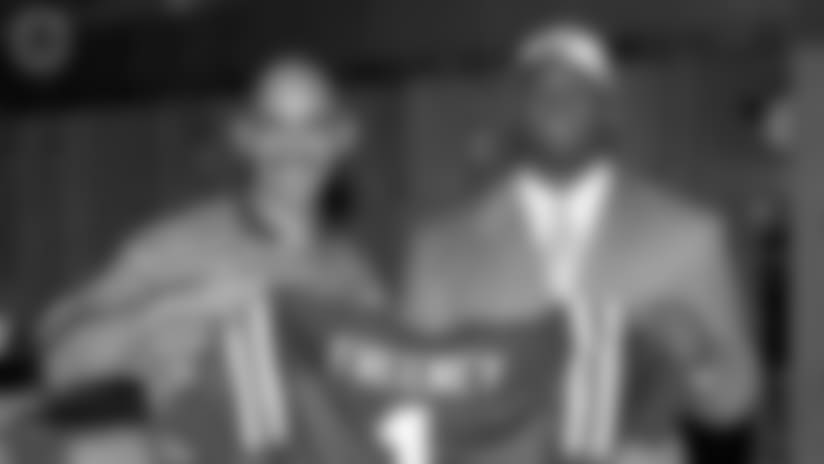 tempfreeney_dungy_Draft--nfl_mezz_1280_1024.JPG