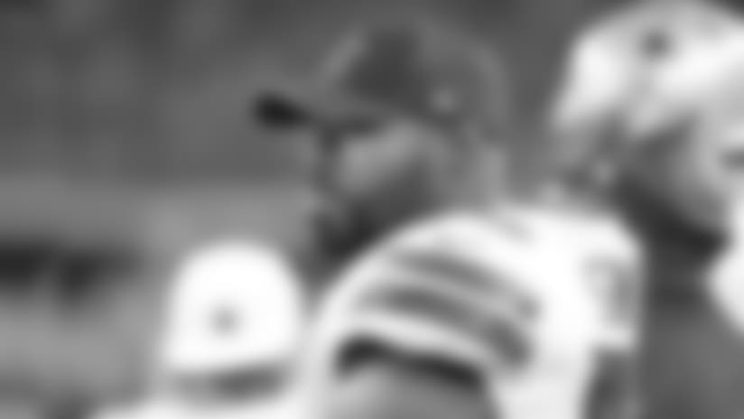 Cowboys firman 2 jugadores; T. Smith y Scandrick puestos en lista de reserva