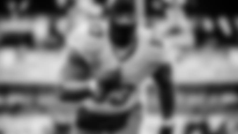 DOLPHINS DARKROOM: Pregame Warmps in Buffalo