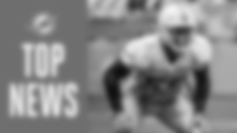 Top News: Two Rookies Work With First-Team Defense