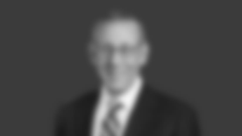 WEB008_WebsiteHeadshots_Executives_rossv2