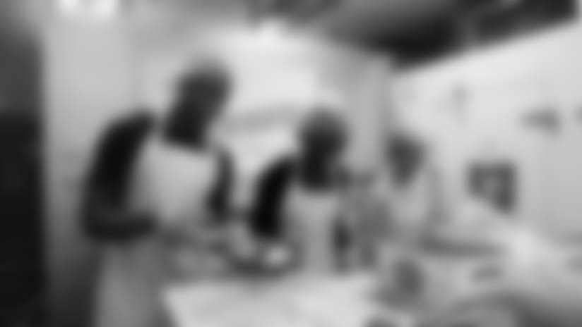 Community Monday: Meals With MANNA