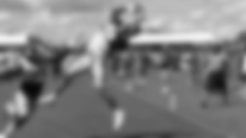 Evan Engram makes leaping TD catch