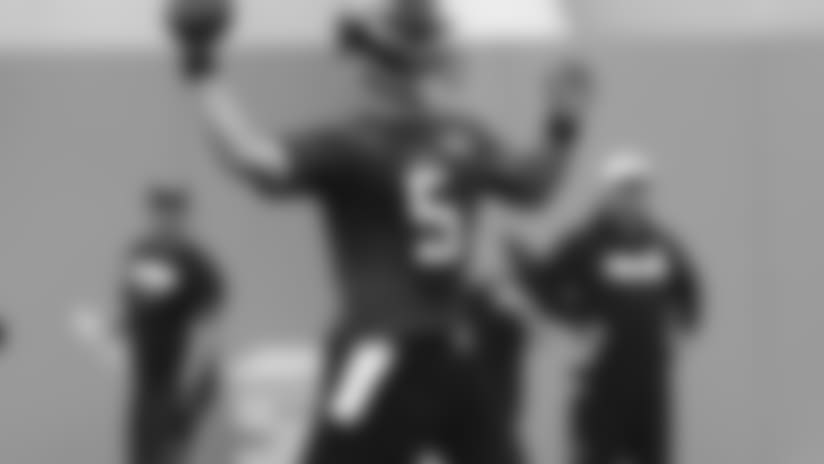 Oehser: The topic on Day 1 of Jaguars 2018 Organized Team Activities was quarterback Blake Bortles – and on that front, all was good