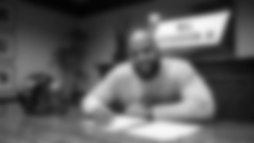 Official: OL Will Richardson signs rookie contract