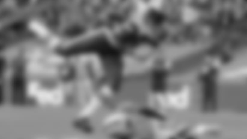 DRevis-INT-vs-MIA-in-London-15-AP.jpg
