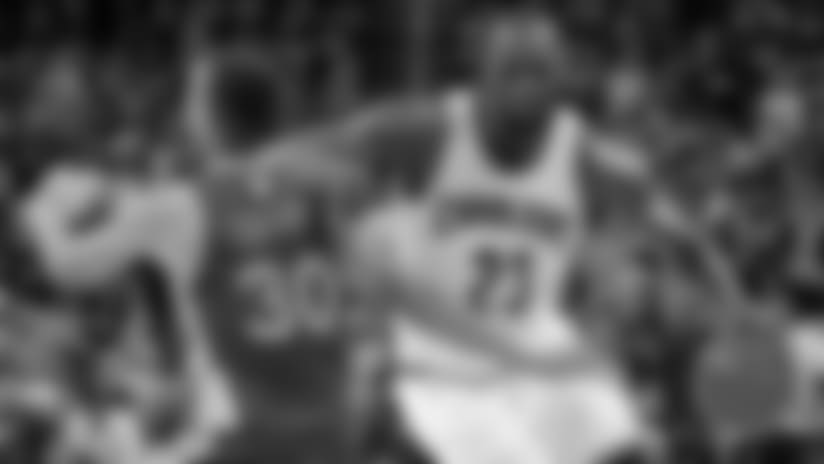 Lebron-Curry-NBA-Finals-AP.jpg