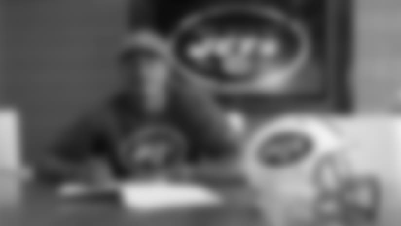 peake-signs-story.jpg