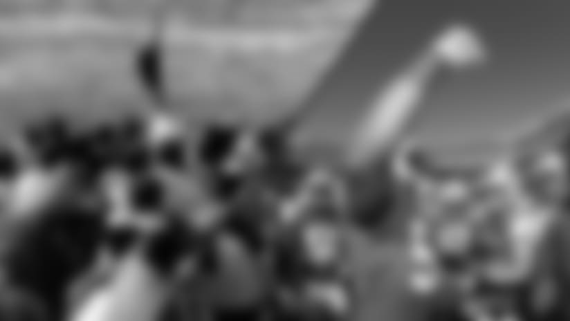 All-In-Harris-110815-Al-Pereira-huddle-penguins.jpg