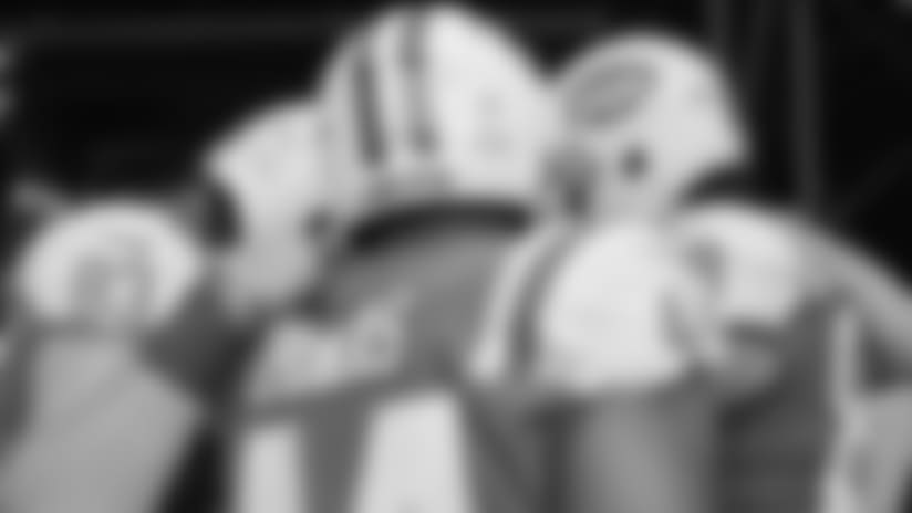 Inside the Huddle with Austin Seferian-Jenkins