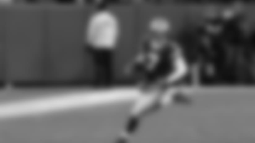 Packers QB Brett Hundley rushes for 24-yard gain