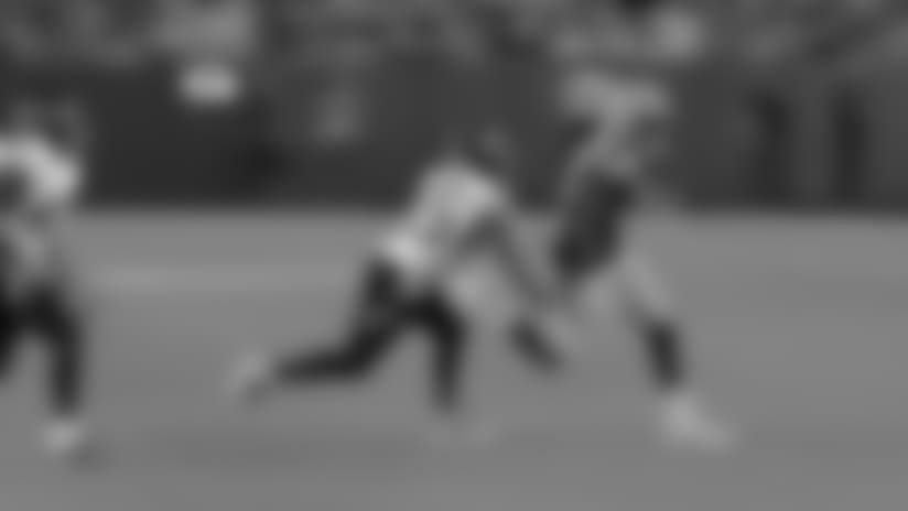 Packers QB Boyle connects with WR St. Brown down the middle for 28-yard gain