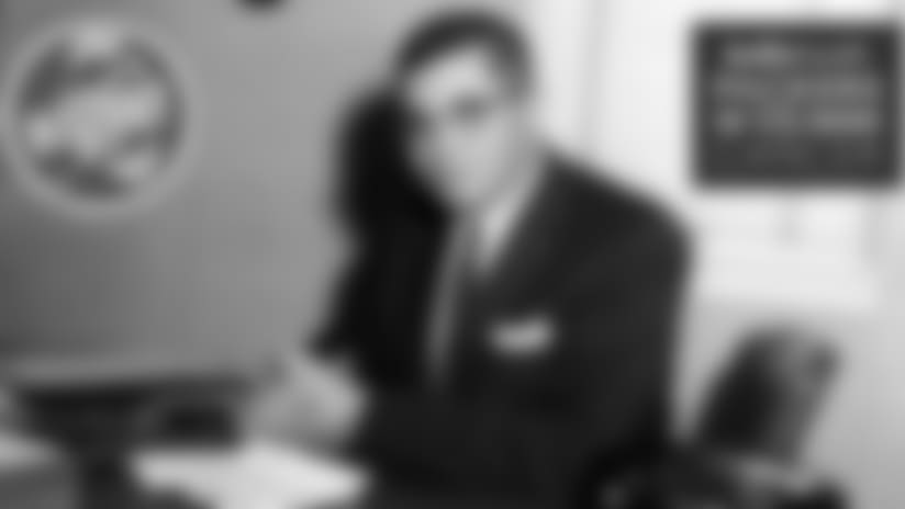 Vince Lombardi's personal fight against cancer was futile