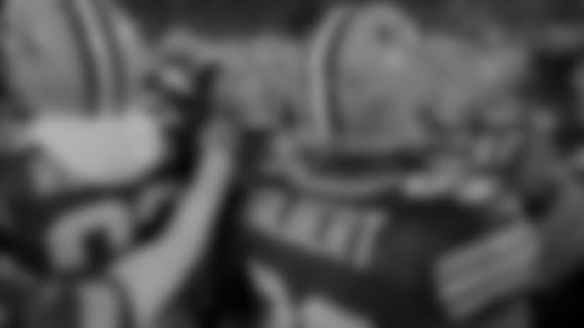 Play Football: Randall Cobb
