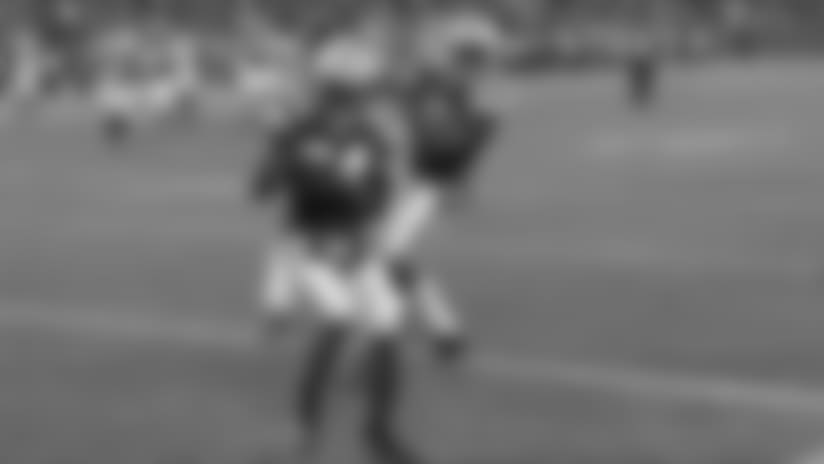 Packers CB Rollins intercepts QB Russel Wilson