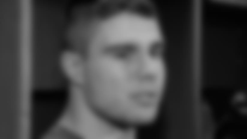 Blake Martinez is 'day-to-day'