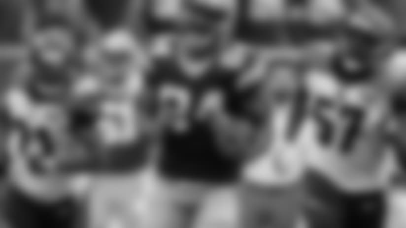 Packers QB Rodgers buys time, finds TE Kendricks for 51 yards