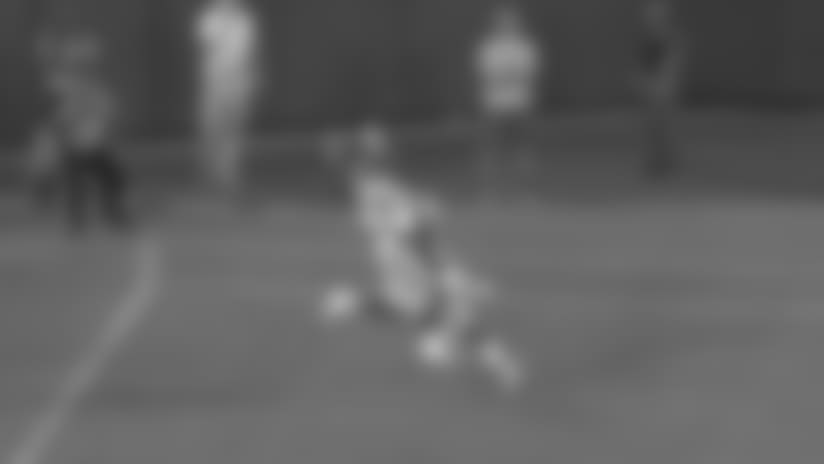 Hundley finds Moore for the leaping TD
