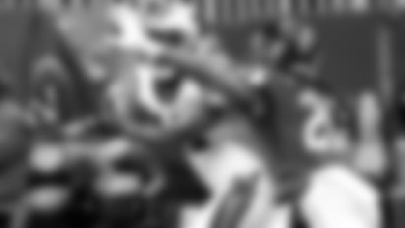 Devin Funchess 44-yard catch