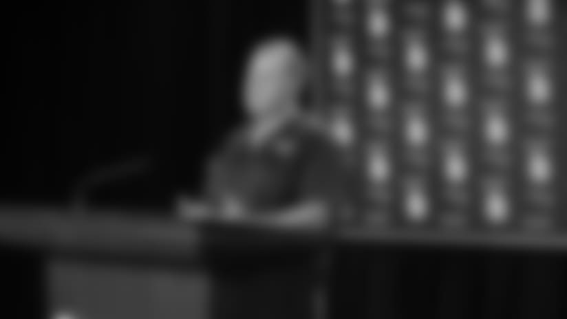 ap_belichick_podium.jpg