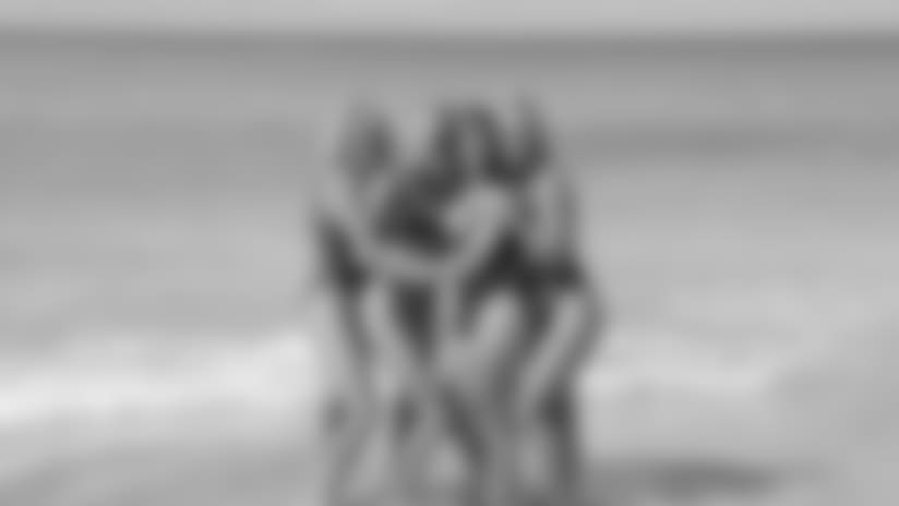 Best Images from The New England Patriots Cheerleaders Swimsuit Calendar TripÂ
