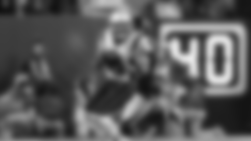 McGinest: Edelman plays with a chip on his shoulder