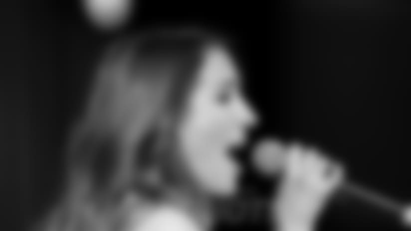 singer.jpg