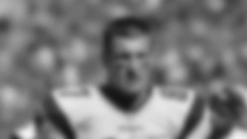 20161014_ap_gronk.jpg