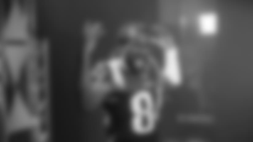Behind The Scenes at Patriots Photo Day