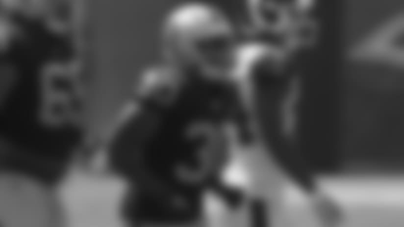 RB Jalen Richard explodes for 29 yards after the catch