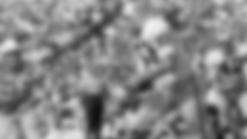 Photos: Former Raiders RB/TE Billy Cannon