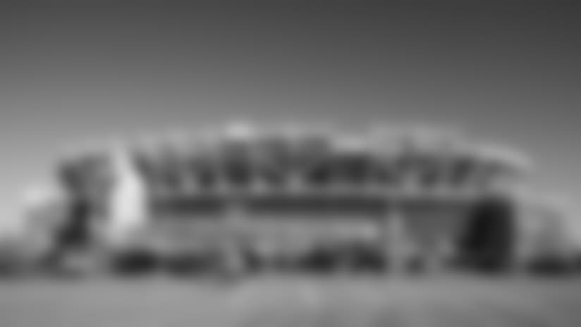 fedexfield-parking-001-2560x1440