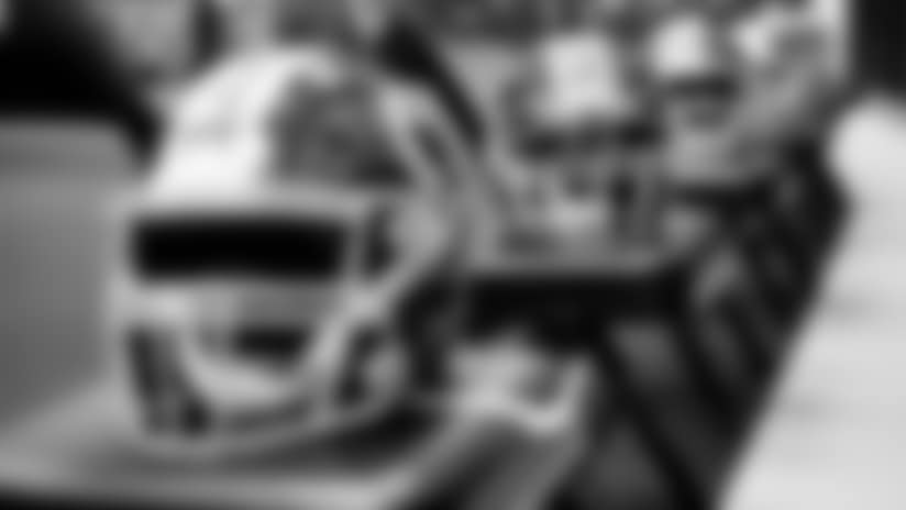 PHOTOS: Redskins Set Up Locker Room For Cardinals Game