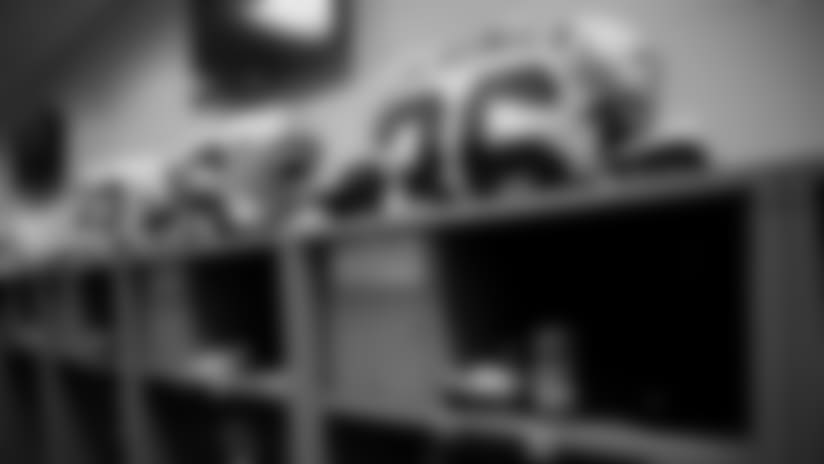 Redskins Set Up Locker Room For Giants Game