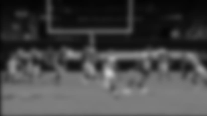 J.T. Barrett throws dart to Michael Floyd for 16 yards