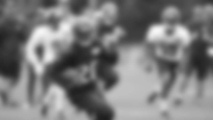 Competition At Running Back, O-Line Options & More In This Week’s Twitter Q&A