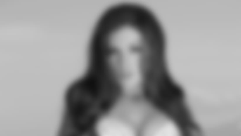 Behind the Scenes: Sea Gal Laura's Calendar Shoot