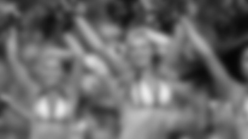 2018 Titans Cheerleaders: Preseason Week 2 vs. Buccaneers