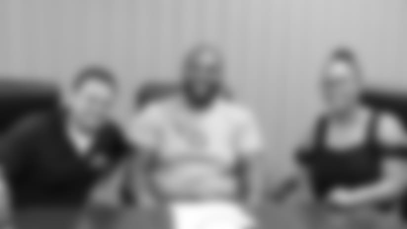 Jurrell Casey Signs New Contract