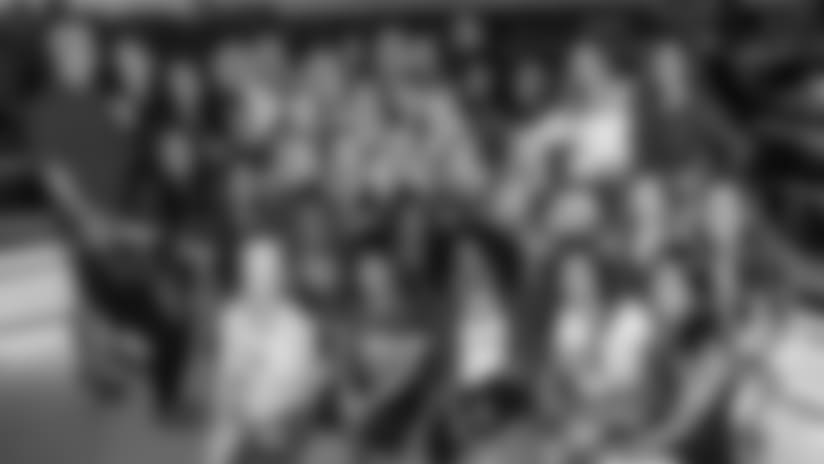 Nashville Hosts NFL Cheerleaders Alumni Reunion