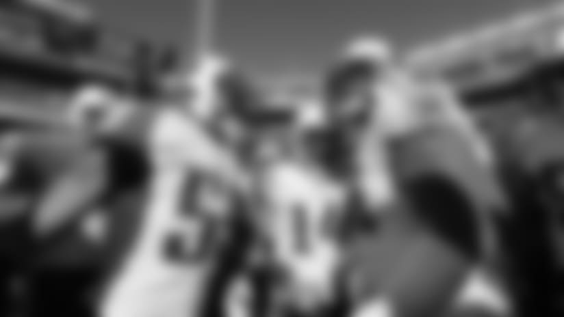 Titans-49ers Pregame Photos