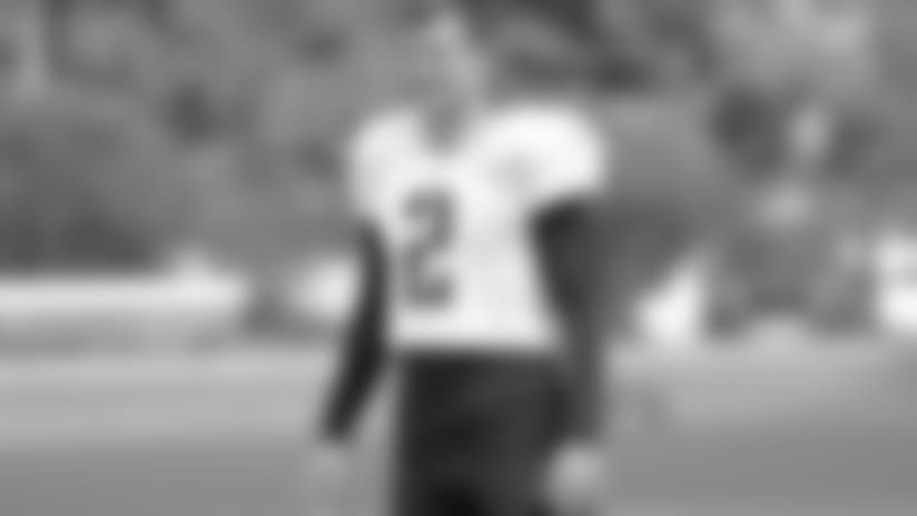 Remembering Bironas: Kern Wears No.2 at Titans Practice