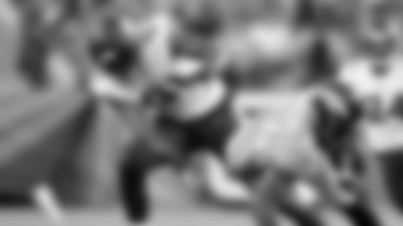 Wired For Sound: DE Stephen Weatherly vs. Denver